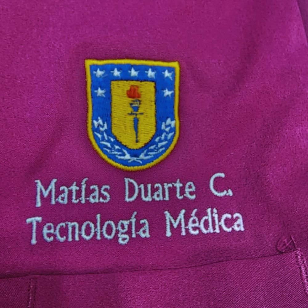 Bordado Corporativo en Tecnología Médica