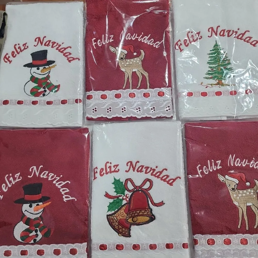 Bordado Con Motivos Navideños